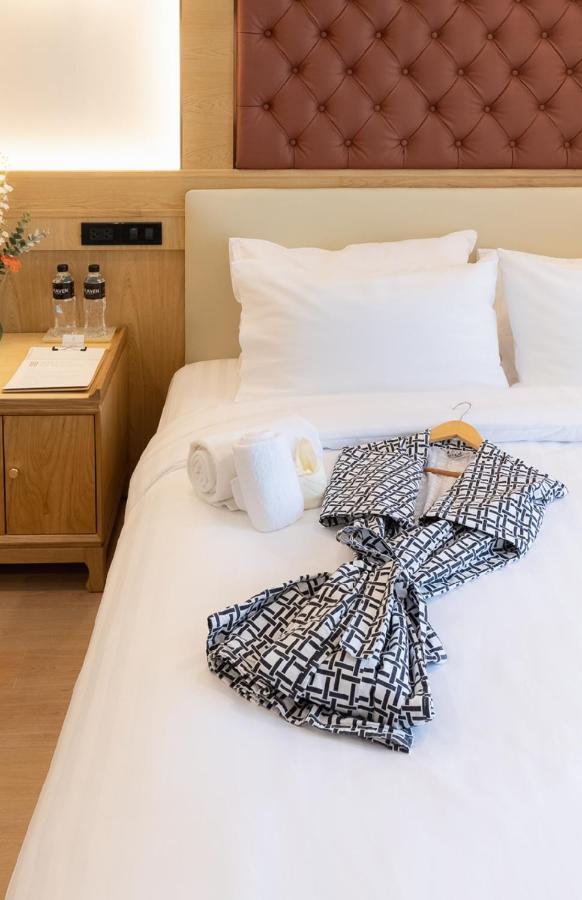 Heaven Boutique Hotel Bangkok Luaran gambar